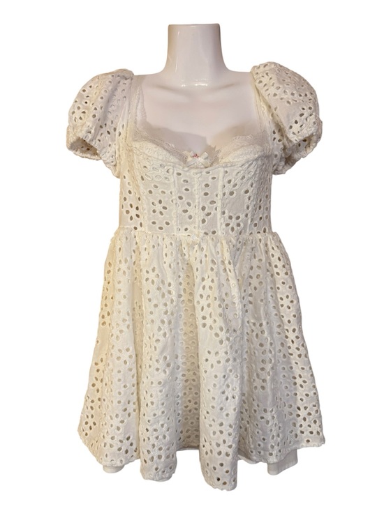 For Love And Lemons Dresses & Skirts - For Love & Lemons Women’s White Eyelet Puff Sleeve Mini Dress Size M Linen Blend